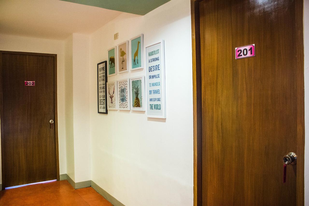 Naps & Maps Hostel Cebu Eksteriør billede